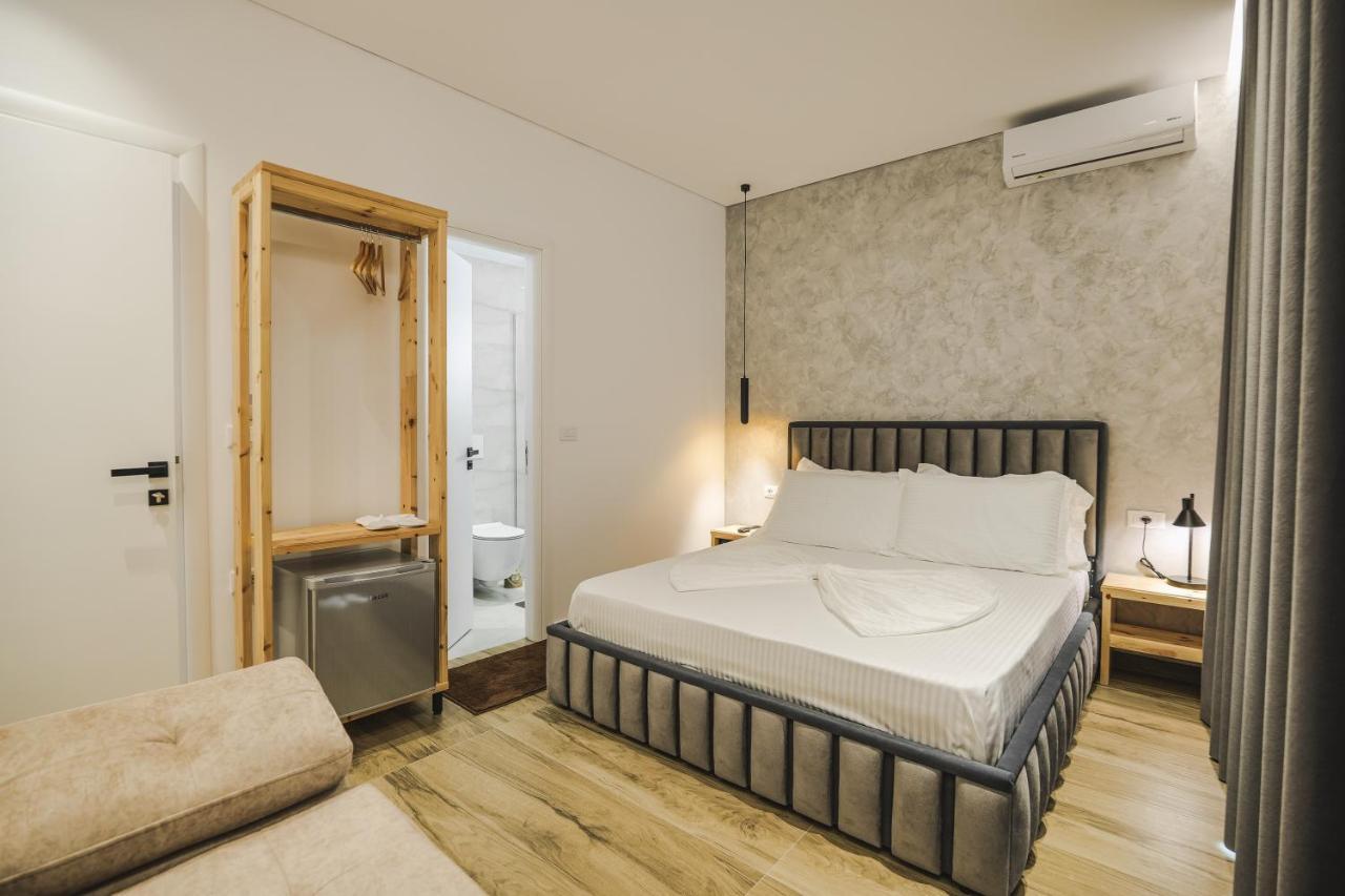 Luxury Villa Alisja Sarande With Private Beach Eksteriør billede