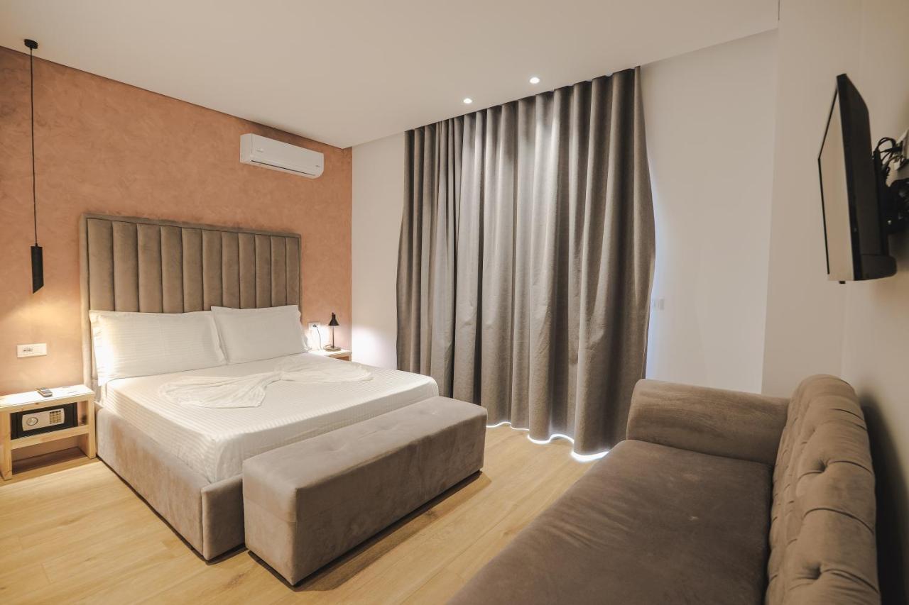 Luxury Villa Alisja Sarande With Private Beach Eksteriør billede