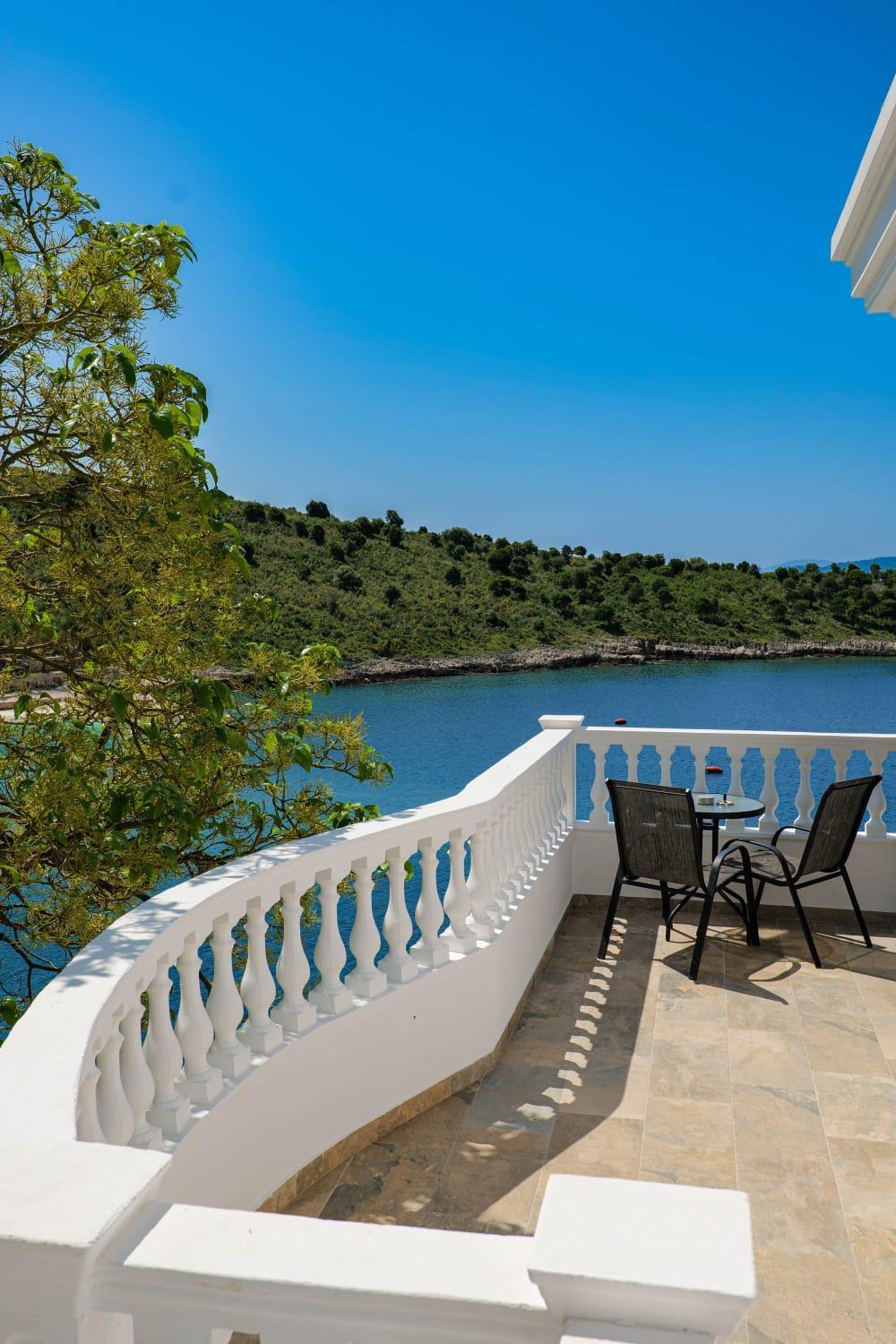 Luxury Villa Alisja Sarande With Private Beach Værelse billede