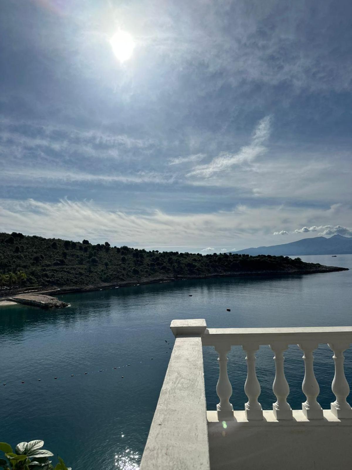 Luxury Villa Alisja Sarande With Private Beach Eksteriør billede